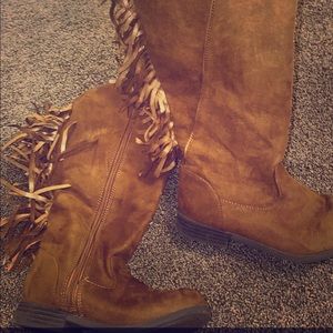 Girls 13 boots